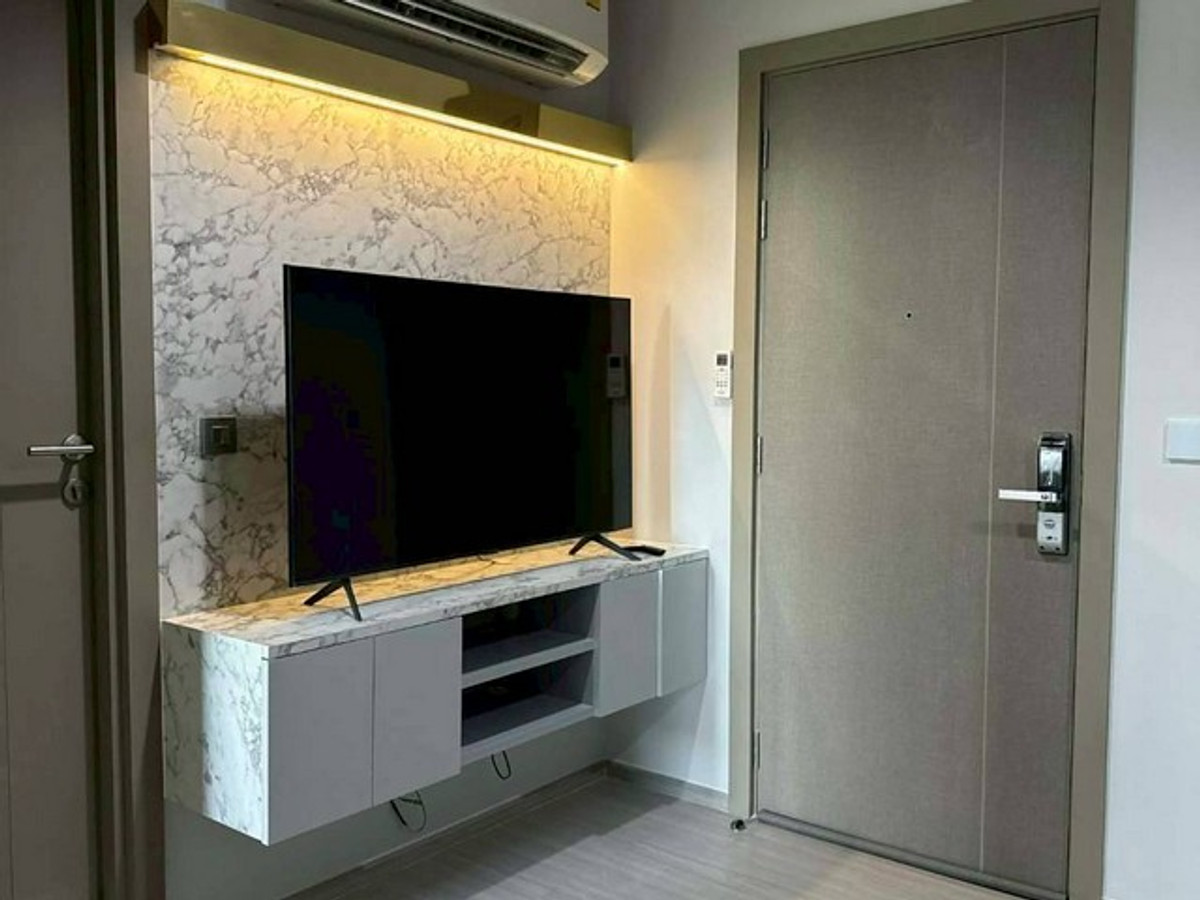 ขายคอนโดพระราม 9 เพชรบุรีตัดใหม่ RCA : YS3020 ขายห้อง ไลฟ์ อโศก-พระราม 9 Life Asoke-Rama 9 1 นอน 4.7 ลบ