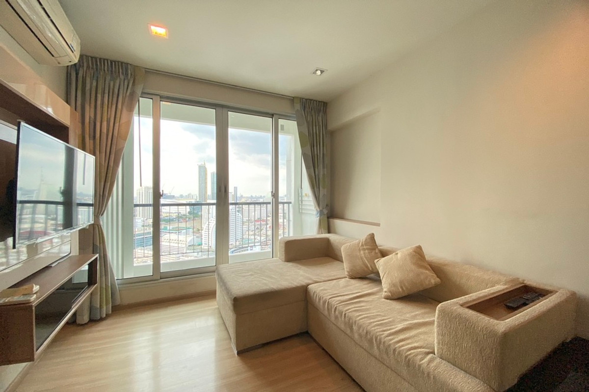 For RentCondoSathorn, Narathiwat : 🔥 สำหรับเช่า !! ชั้นสูง 31++, คอนโดวิวแม่น้ำ, ส่วนกลางวิวแม่น้ำ!! 🔥 Code C20221201104..........Rhythm Sathorn, 1 ห้องนอน, 1 ห้องน้ำ, แต่งครบ, พร้อมเข้าอยู่📣📣