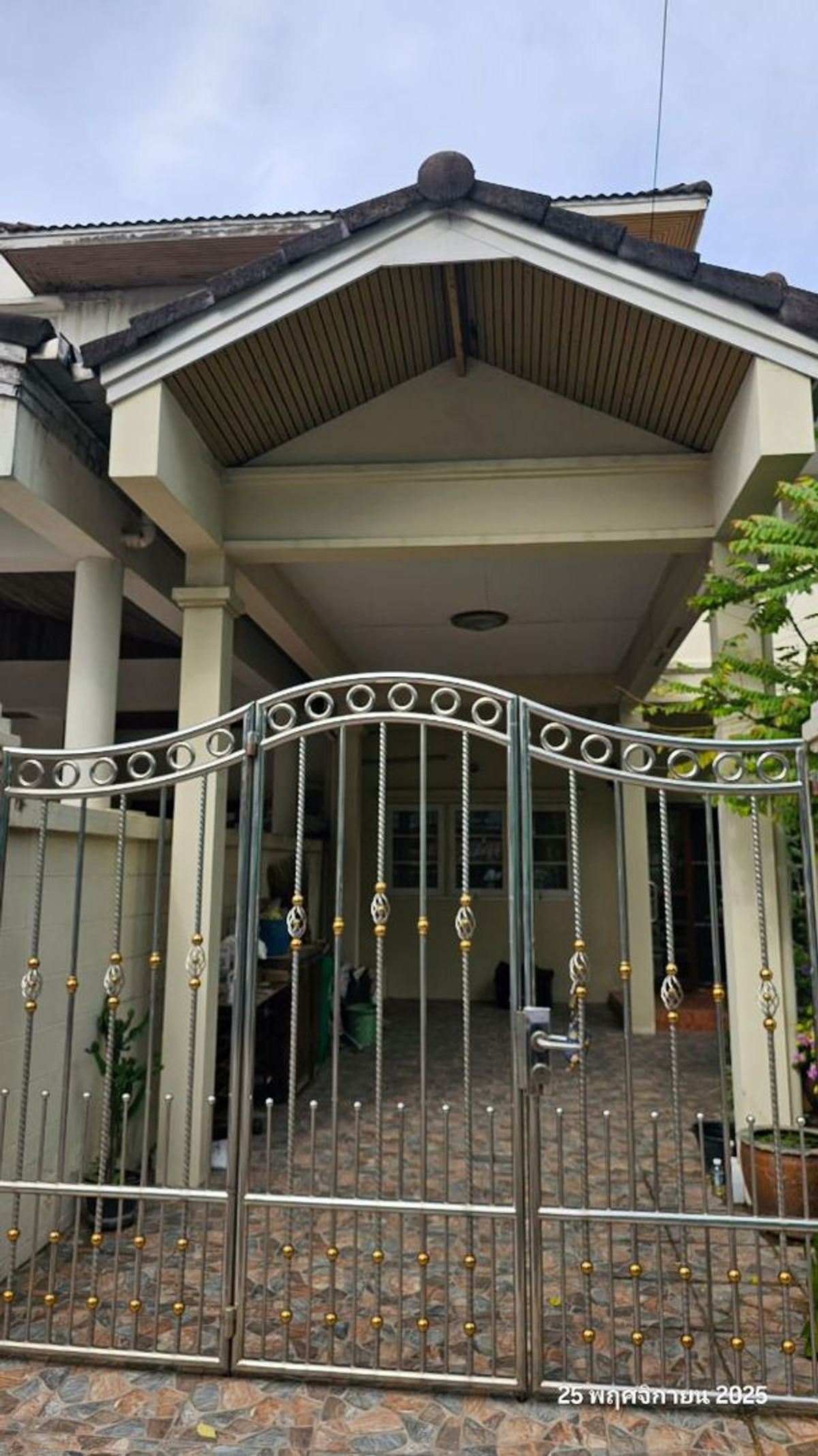 ขายพระราม 3 สาธุประดิษฐ์ : 42ตรว 4นอน4น้ำ บ้านแฝด 3 ชั้น ศรีปราโมทย์ พระราม 3 ติดโลตัสพระราม3