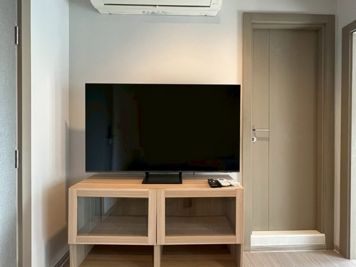 ขายคอนโดพระราม 9 เพชรบุรีตัดใหม่ RCA : YS3019 ขายห้อง ไลฟ์ อโศก-พระราม 9 Life Asoke-Rama 9 1 นอน 4.45 ลบ