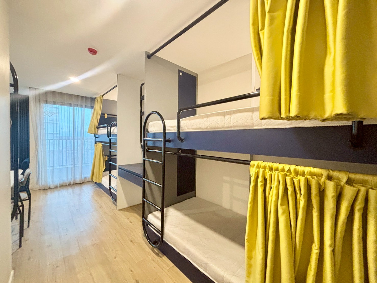 ให้เช่าคอนโดปทุมธานี รังสิต ธรรมศาสตร์ : 🔥หารกันคุ้มมากเตียง 2 ชั้น/พักได้ 4 คน 🔥 แอททิจูด บียู 🔥เฟอร์ครบครัน เข้ามาอยู่ได้เลยจ้า