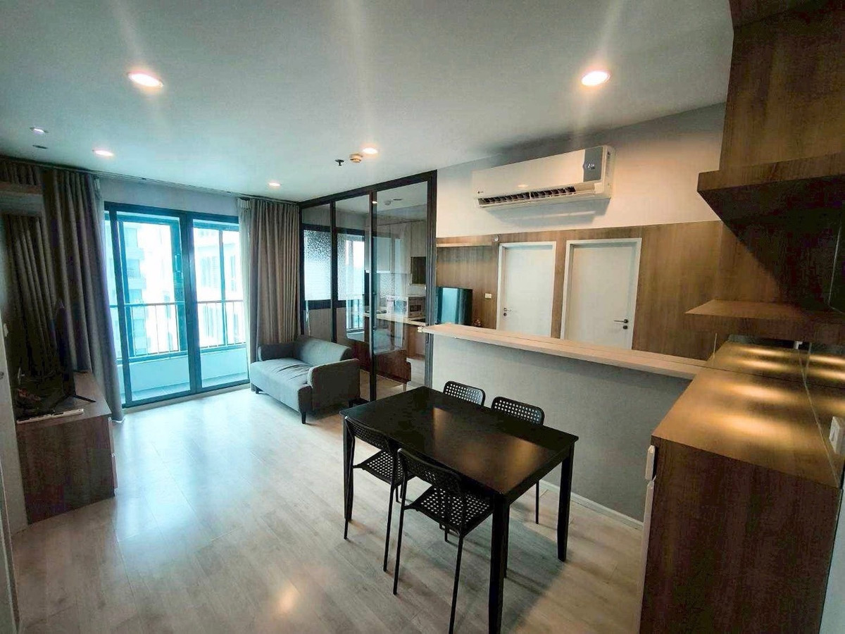 ให้เช่าคอนโดปิ่นเกล้า จรัญสนิทวงศ์ : @condocurator📍ให้เช่า IDEO Mobi Charan Interchange เฟอร์นิเจอร์ครบ ห้องใหญ่ [PM4589]