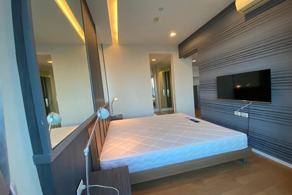 For RentCondoLadprao, Central Ladprao : 🔥 For Rent !! city view, high floor 19++, corner room!! 🔥 Code C20240301075..........Equinox Phahol Vibha, 1 bedroom, 1 bathroom, furnished, ready to move in📣📣