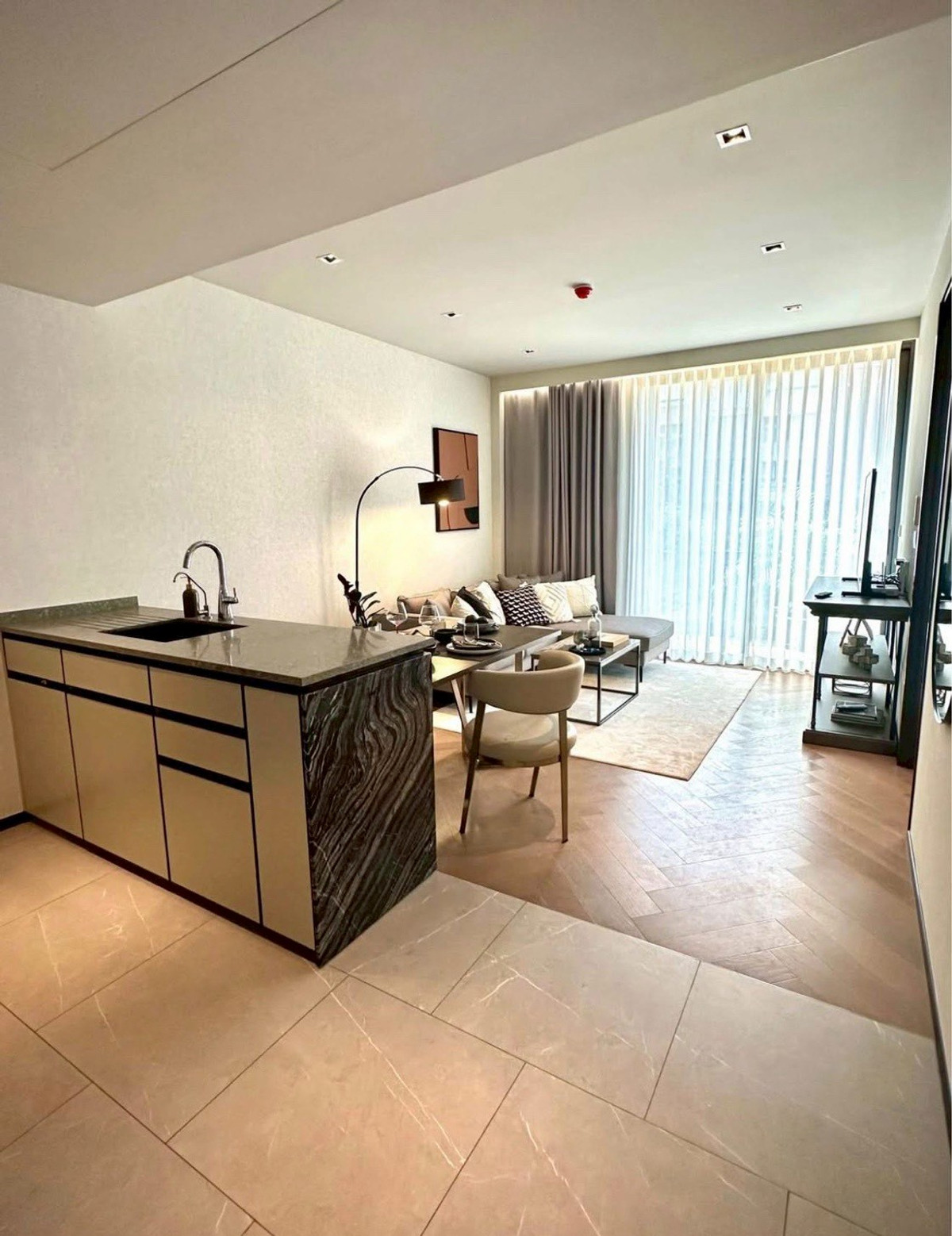 For RentCondoSukhumvit, Asoke, Thonglor : LTHC14053 – Condo for Rent | The Reserve 61 Hideaway | 53 sqm | 1 Bed 1 Bath | Near BTS Ekkamai | 55K/Month | Condo for rent The Reserve 61 Hideaway