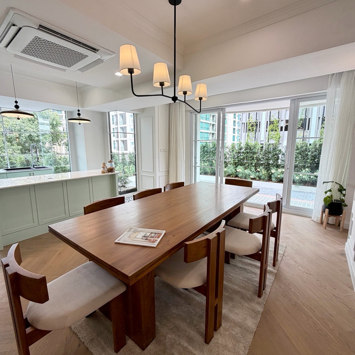 ขายคอนโดสุขุมวิท อโศก ทองหล่อ : 🔥#ขายคอนโดใจกลางสุขุมวิท 39 รีโนเวทใหม่ 338 ตร.ม. 4 ห้องนอน 💎