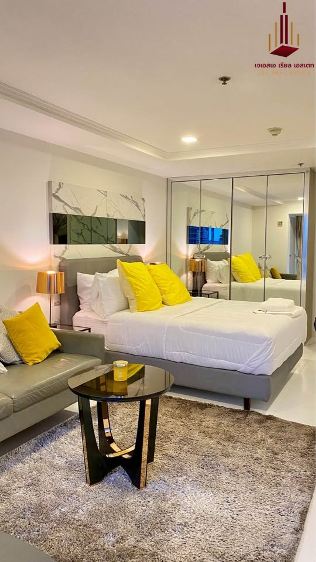 For RentCondoNana, North Nana,Sukhumvit13, Soi Nana : ✨ For Rent: The Trendy Condo ✨ 💰 Only 30,000 THB/month