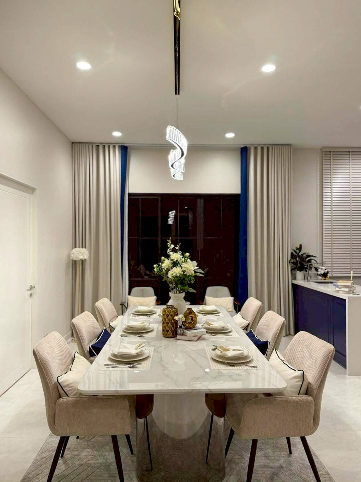 ให้เช่าบ้านเกษตรศาสตร์ รัชโยธิน : Narasiri Phahol–Watcharapol บ้านเดี่ยวหรูหลังใหม่ เฟอร์ครบ เป็นส่วนตัวสูง Please call: 062-496-6454