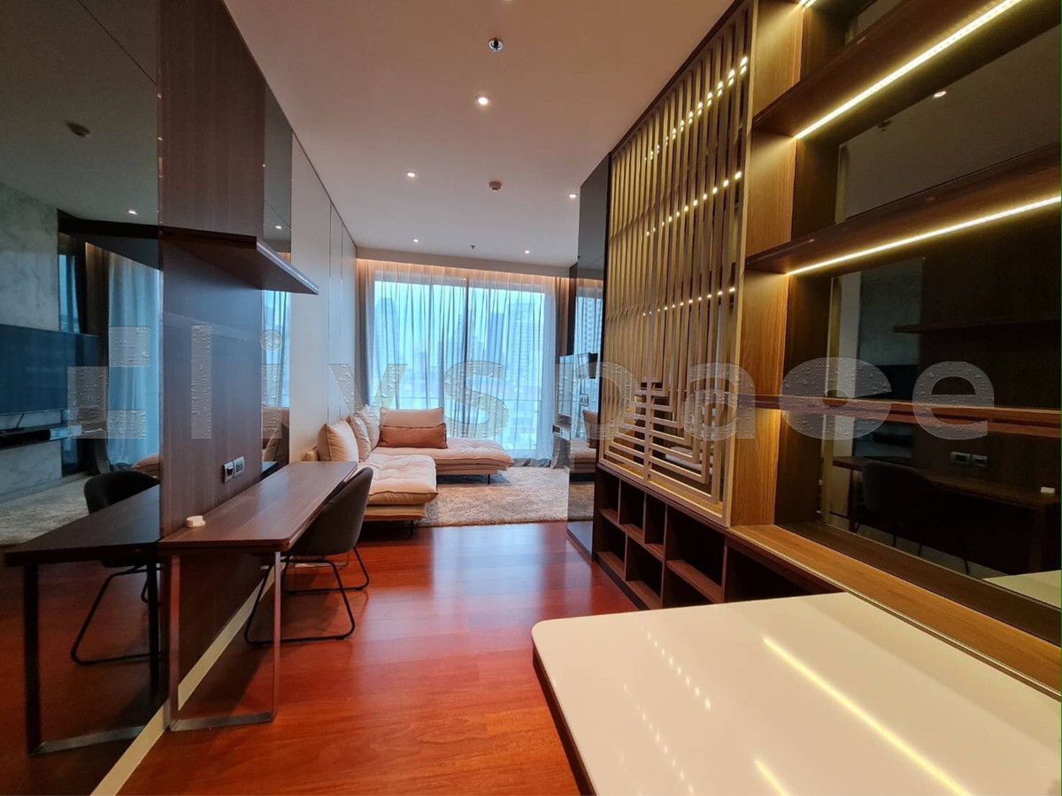 For SaleCondoSukhumvit, Asoke, Thonglor : ▚ LE243ツ [FOR SALE WITH TENANT] Collectible Luxury at Khun by Yoo! 1 Bed 50 sq.m. Super Luxury Design - Earn 55k/Month Instantly Only 22 MB!