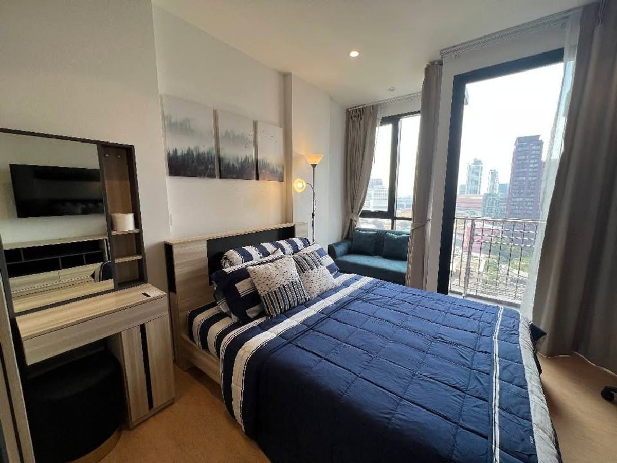 For RentCondoSukhumvit, Asoke, Thonglor : For rent, MARU Ekkamai 2, pet friendly condo, about 450 m from BTS Ekkamai.