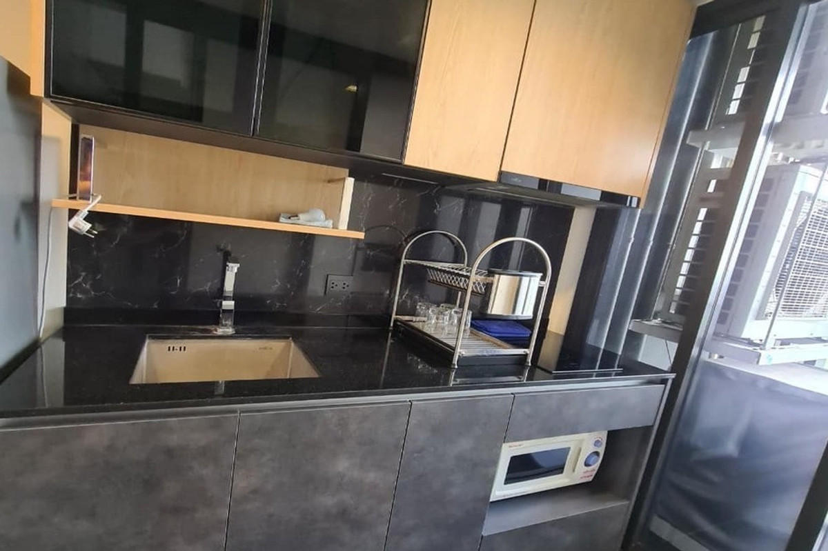 CondoSapankwai,Jatujak : 🔥 For Sale - Rent !! garden view, high floor 29++, Good location, Closed kitchen!! 🔥 Code C20230205010..........The Line Jatujak - Mochit, 1 bedroom, 1 bathroom, furnished, ready to move in, Special Deal!!📣📣