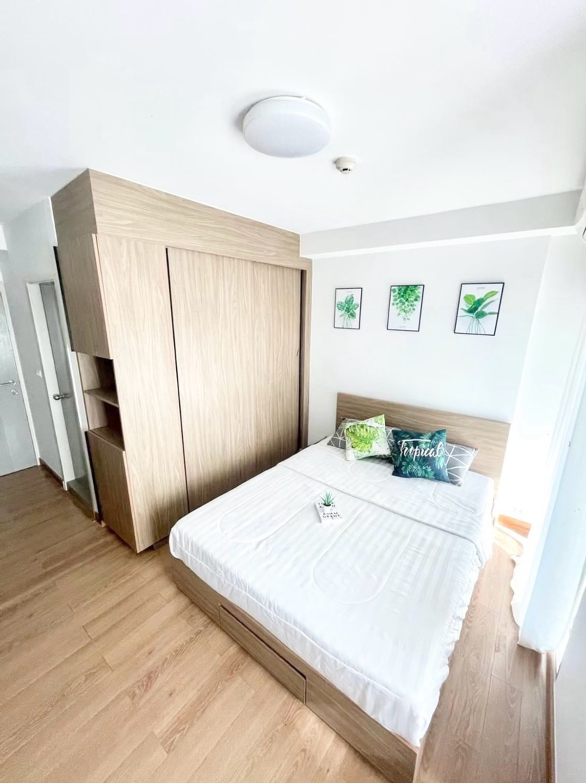 ขายคอนโดลาดพร้าว เซ็นทรัลลาดพร้าว : 📍🔥ขายด่วน ราคาดีที่สุด! Chapter One The Campus Ladprao 1 ใกล้ MRT พหลโยธิน 350 ม. 