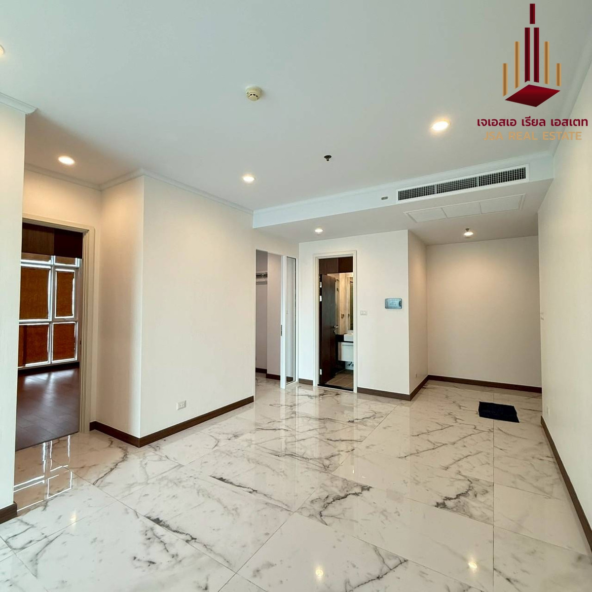 For SaleCondoSilom, Saladaeng, Bangrak : ✨ For Sale: Supalai Elite Surawong Condo ✨ 💰 Only 10,500,000 THB