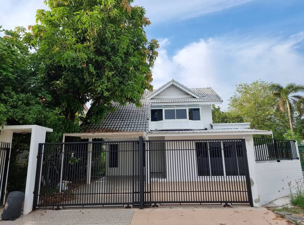 ให้เช่าทาวน์โฮมมีนบุรี-ร่มเกล้า : ให้เช่าบ้านเดี่ยว หมู่บ้านสัมมากร รามคำแหง 112