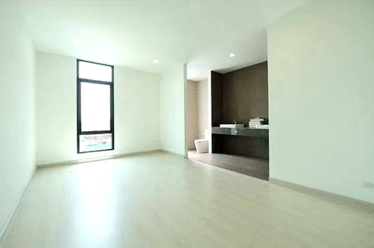 ขายทาวน์โฮมรัชดา ห้วยขวาง : 📌ขายทาวน์โฮม รัชดา 32 เดินทางสะดวก ด้วยรถไฟฟ้าถึง 3 สาย ทำเลหายาก รายล้อมไปด้วยสิ่งอำนวยความสะดวก สนใจติดต่อ 095-424-3656