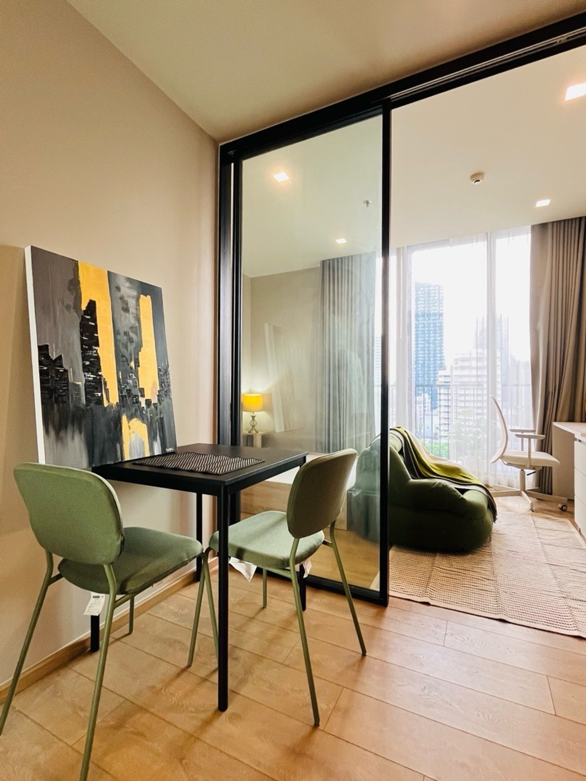 คอนโดสุขุมวิท อโศก ทองหล่อ : For Sale or Rent (ขายหรือเช่า) noble Around33 ห้องใหม่ไม่เคยอยู่ ชั้นดีเลขที่สวย 17/77 ชั้น9 