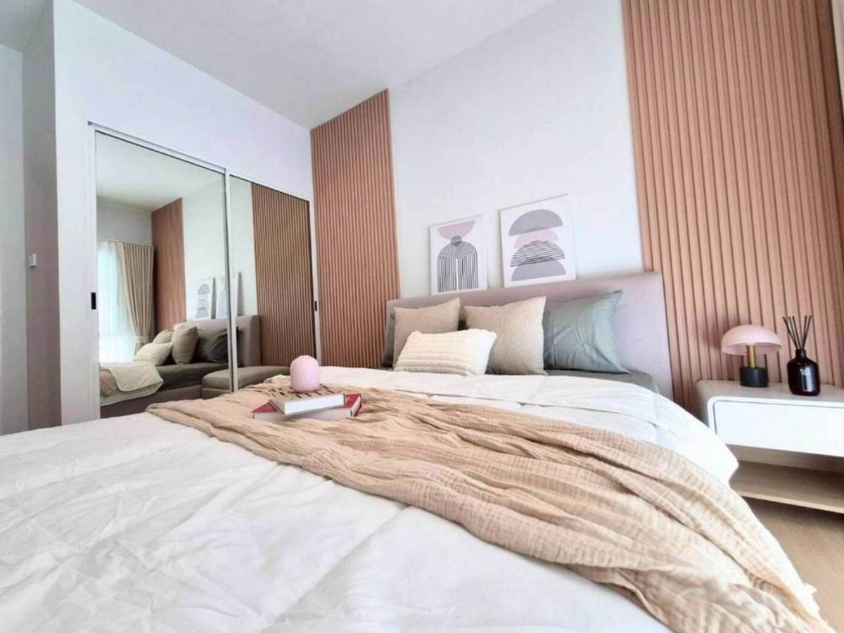 ขายคอนโดอ่อนนุช อุดมสุข : สอบถามโทร : 092-441-1881 ขายคอนโด เอ สเปซ สุขุมวิท 77 ใกล้รถไฟฟ้าสีเหลือง สถานีศรีนุช 45.68 ตารางเมตร 1 ห้องนอน ชั้น1 วิวสระส่วนตัว ตึกF ตกแต่งครบ