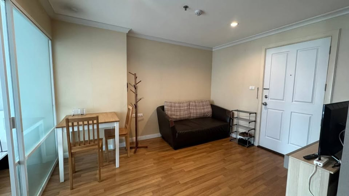 For RentCondoRama9, Petchburi, RCA : 🔥🔥🔥 For rent Lumpini Place Rama 9 - Ratchada 🔥🔥🔥 🏢 Room 1 bedroom | 1 bathroom 📐 Area 34 sq m. | Swimming pool view