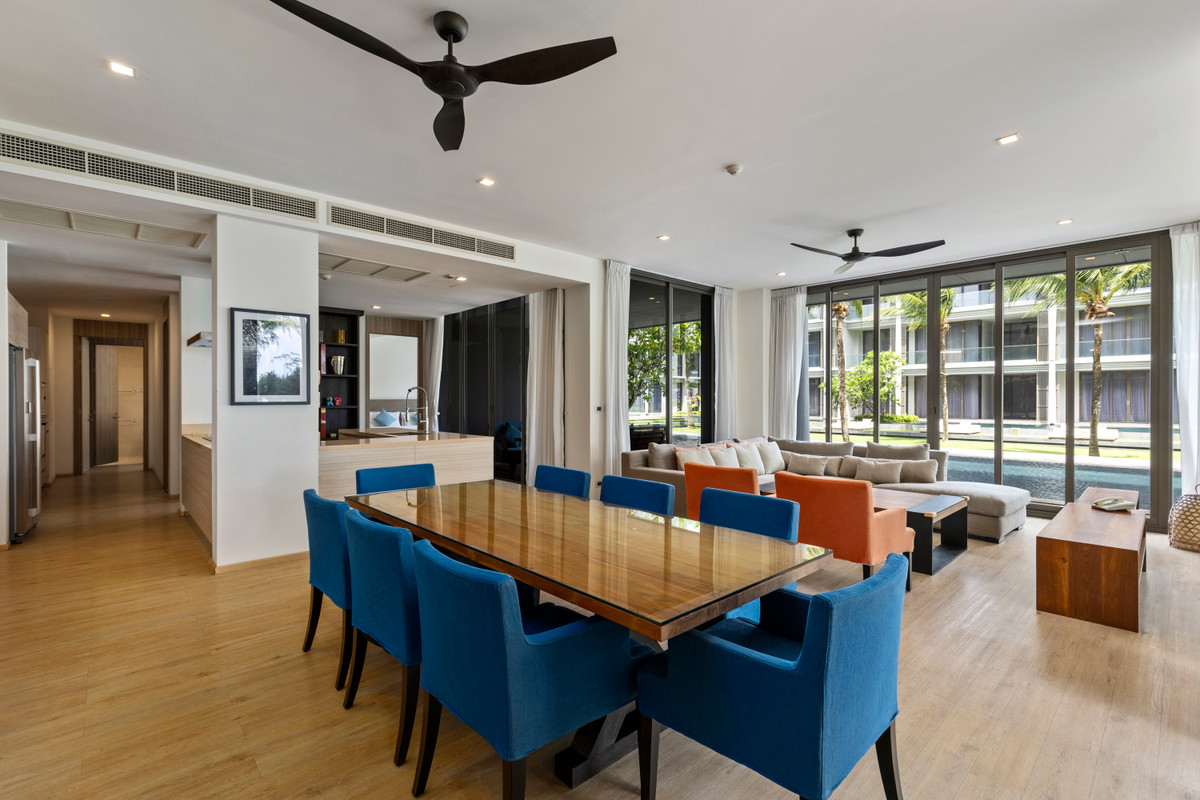 ขายคอนโดภูเก็ต :  3 ห้องนอน ที่ Baan Maikhao Beachfront Penthouse