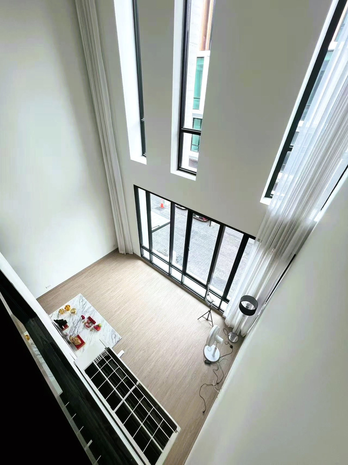 ขายทาวน์โฮมรัชดา ห้วยขวาง : 📌ขายทาวน์โฮม รัชดา 32 เดินทางสะดวก ด้วยรถไฟฟ้าถึง 3 สาย ทำเลหายาก รายล้อมไปด้วยสิ่งอำนวยความสะดวก สนใจติดต่อ 095-424-3656