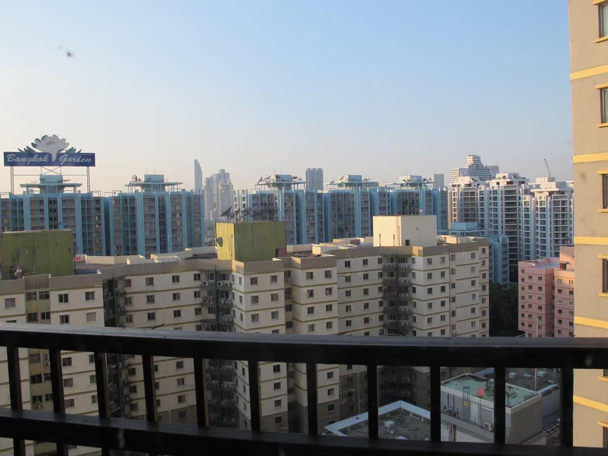 For SaleCondoSathorn, Narathiwat : Spacious 4 bedrooms 175 sqm in Sathorn area. Peaceful and convenient