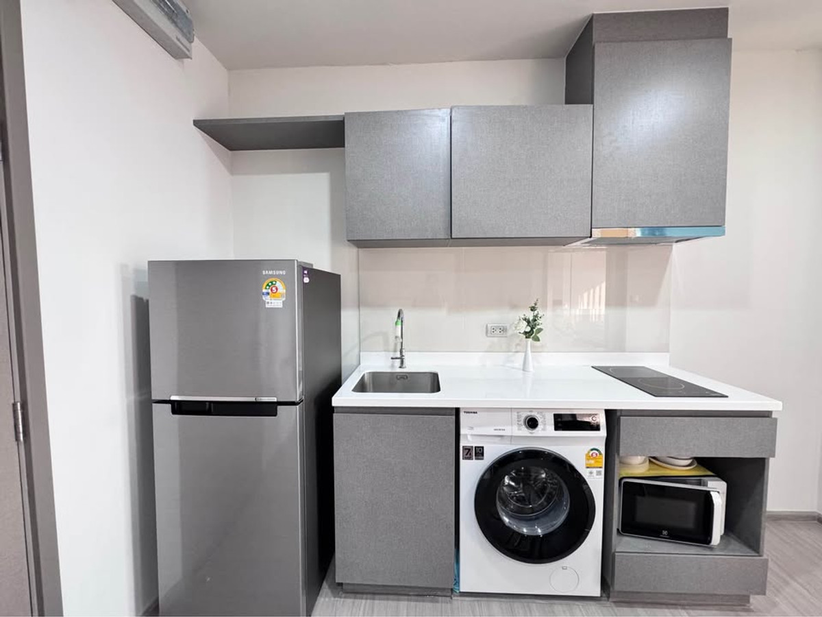 ขายคอนโดพระราม 9 เพชรบุรีตัดใหม่ RCA : ราคาดีมาก! เจ้าของรีบขาย Life Asoke Hype 1 นอน 35sqm ชั้นสูง วิวสวย ห้องสภาพดี คือต้งห้ามพลาดแล้ว ทำเลก็ดีมาก ๆ ใจกลาง MRT พระราม 9 เดินทางสะดวก สนใจติดต่อ 0876358339 