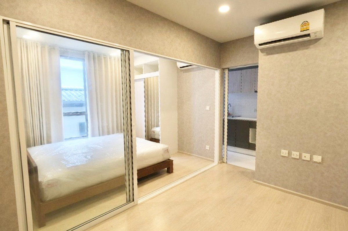 For SaleCondoOnnut, Udomsuk : 📍Beautiful room separated by large mirrors. Gives an airy feeling, near BTS Punnawithi | The tree sukhumvit 64📍