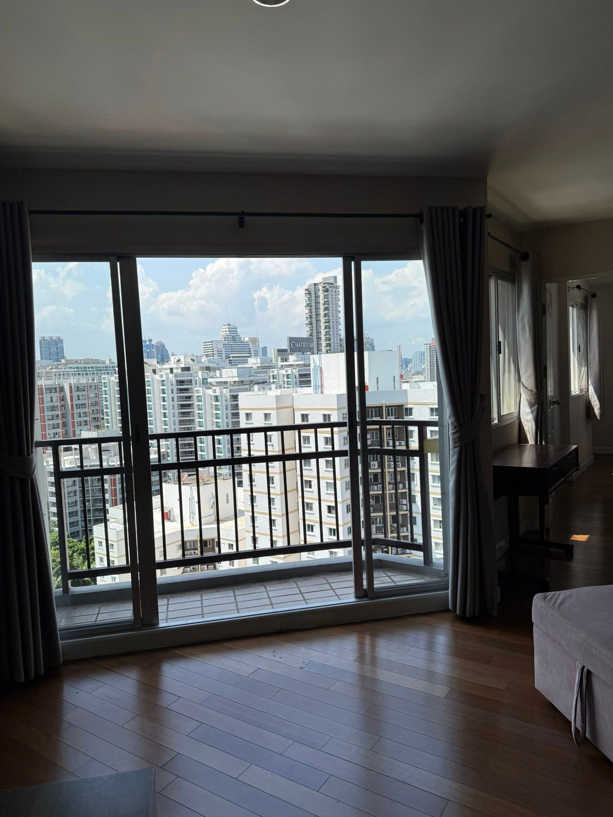 For SaleCondoSathorn, Narathiwat : Spacious 2 bedroom condo near bts Sathorn peaceful community area