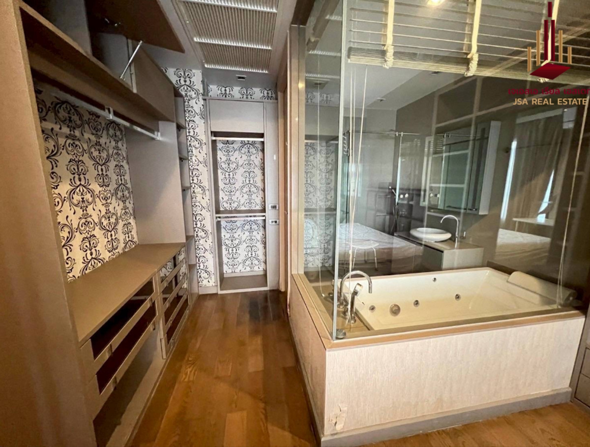 For SaleCondoRatchathewi,Phayathai : ✨ For Sale: M Phayathai Condo ✨ 💰 Only 11,499,000 THB, high floor, good view, pets allowed. Easier to rent out Best price in the building. Happy to serve you. If interested, contact Mr. James Mar.