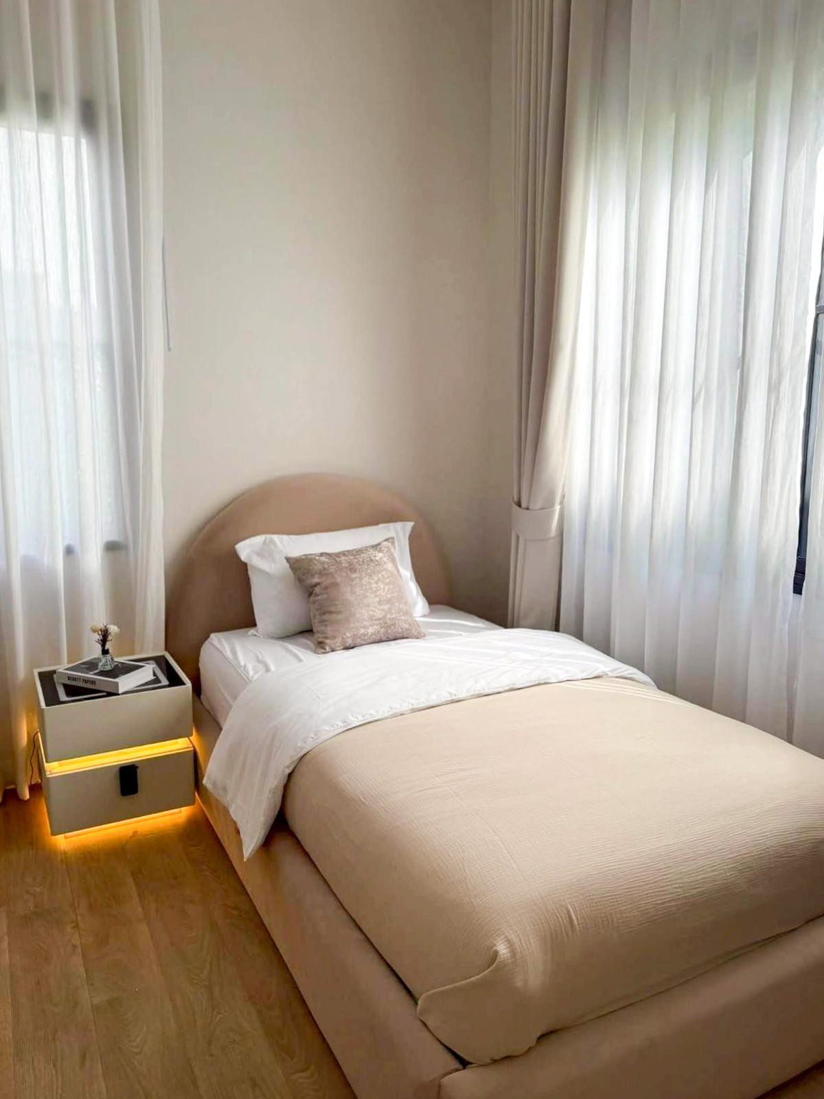 ให้เช่าบ้านเกษตรศาสตร์ รัชโยธิน : Narasiri Phahol–Watcharapol บ้านเดี่ยวหรูหลังใหม่ เฟอร์ครบ เป็นส่วนตัวสูง Please call: 062-496-6454