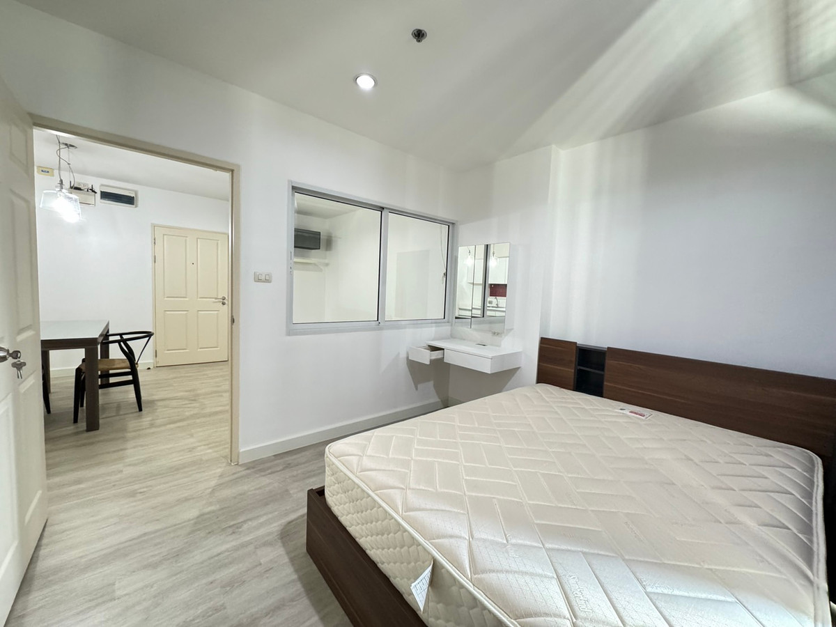 ขายคอนโดลาดพร้าว เซ็นทรัลลาดพร้าว : ลดพิเศษ ขายด่วน 2.5 ล้านเท่านั้น Sym Vibha Ladprao คอนโด ขนาด 35 ตรม ใกล้ ห้าแยกลาดพร้าว ติดถนนวิภาวดี