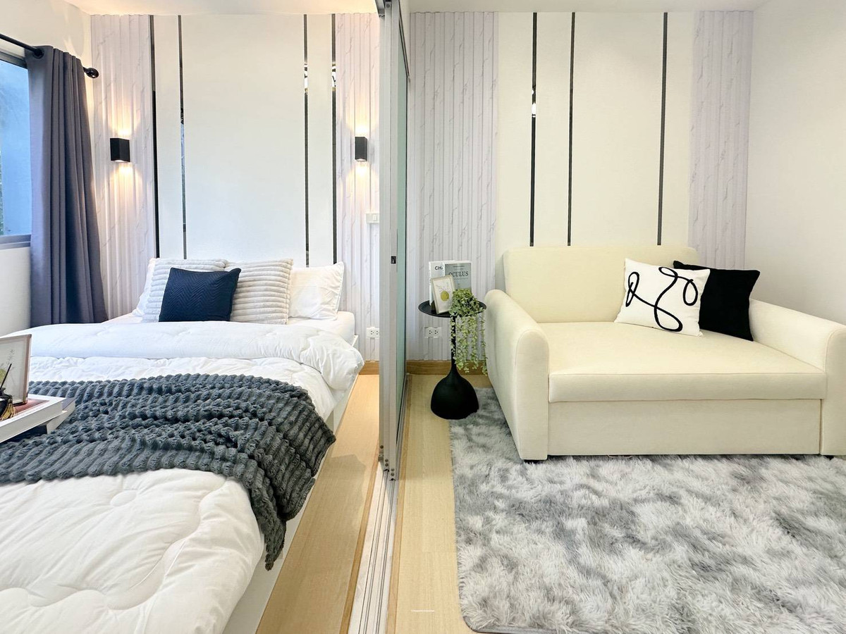 For SaleCondoPathum Thani,Rangsit, Thammasat : Newly renovated room for sale, Plum Rangsit, garden view, pool view, cheap price.