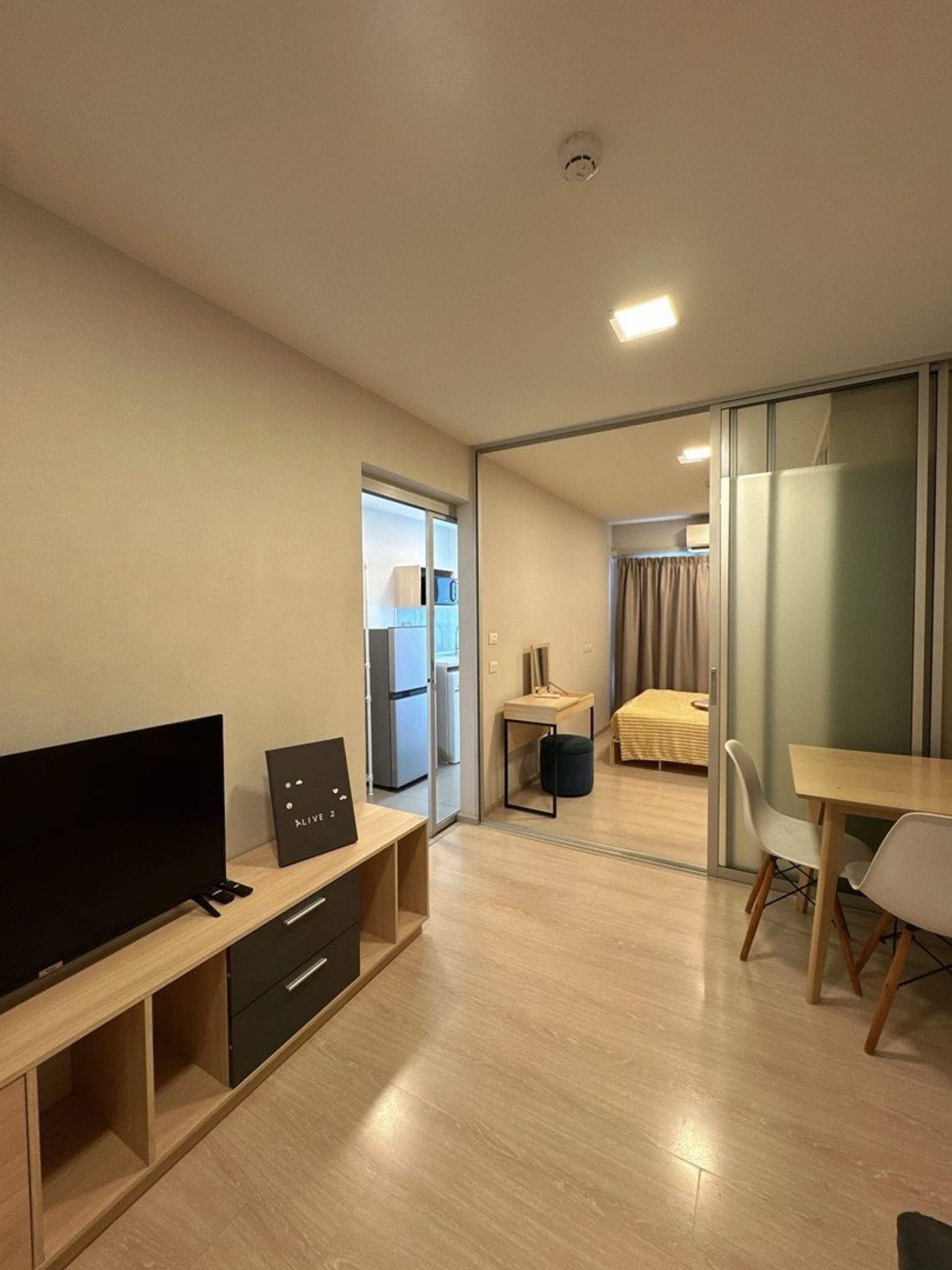 ให้เช่าคอนโดปทุมธานี รังสิต ธรรมศาสตร์ : plum alive 2 ราคาเช่า 8500 บาท 