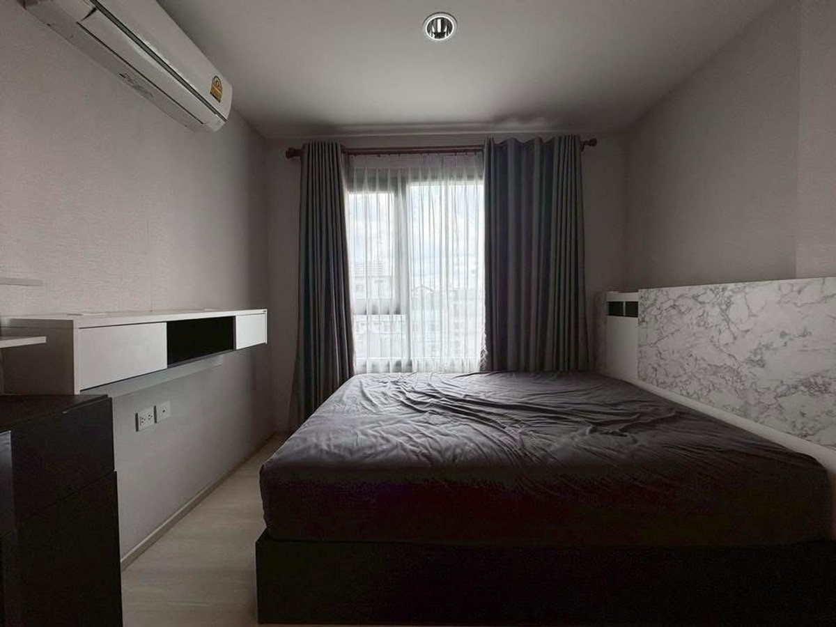 For SaleCondoPinklao, Charansanitwong : @condocurator📍 Selling Life Pinklao with furniture. ‼️Free transfer‼️[PM4448]