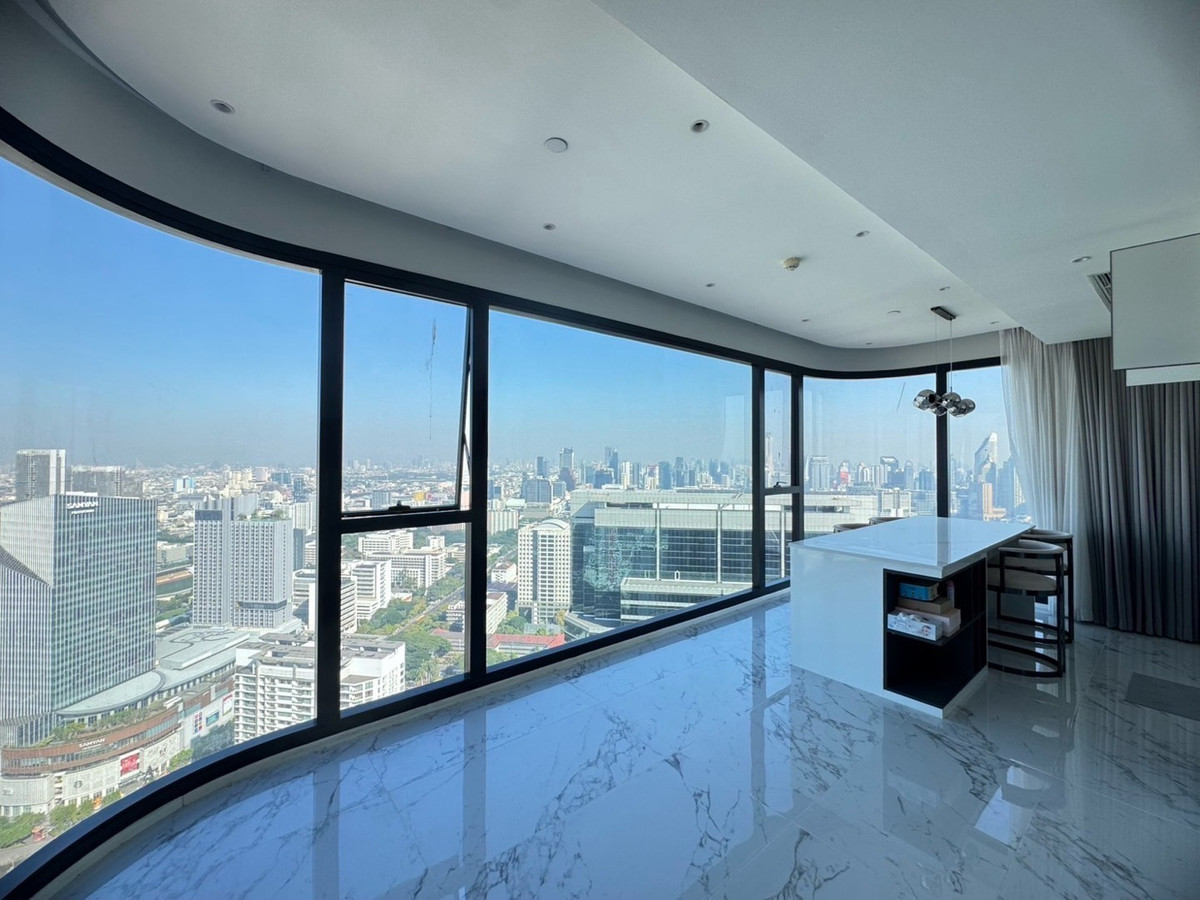 For SaleCondoSiam Paragon ,Chulalongkorn,Samyan : 🏙 For Sale: Ashton Chula – Silom
✨ High floor unit with open city view
🛏 2 Bedrooms | 🚿 2 Bathrooms
📐 Usable area: 65.49 sq.m.
💰 Price: 21.51 MB (Million Baht)
☎️contact 0646428664 (Phat)
☎️contact 0946242014 (Nui)