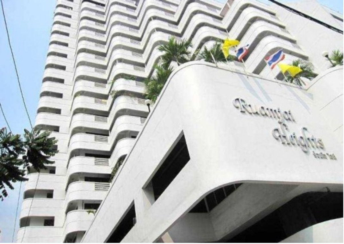 For SaleCondoSukhumvit, Asoke, Thonglor : ✨ For Sale: Ruamjai Heights Condo ✨ 💰 Only 12,500,000 THB