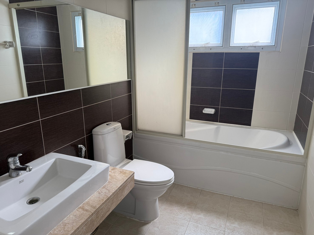 For RentCondoSukhumvit, Asoke, Thonglor : For Rent – Beautiful & Rare 2-Bedroom at Grand Heritage, Thonglor 13