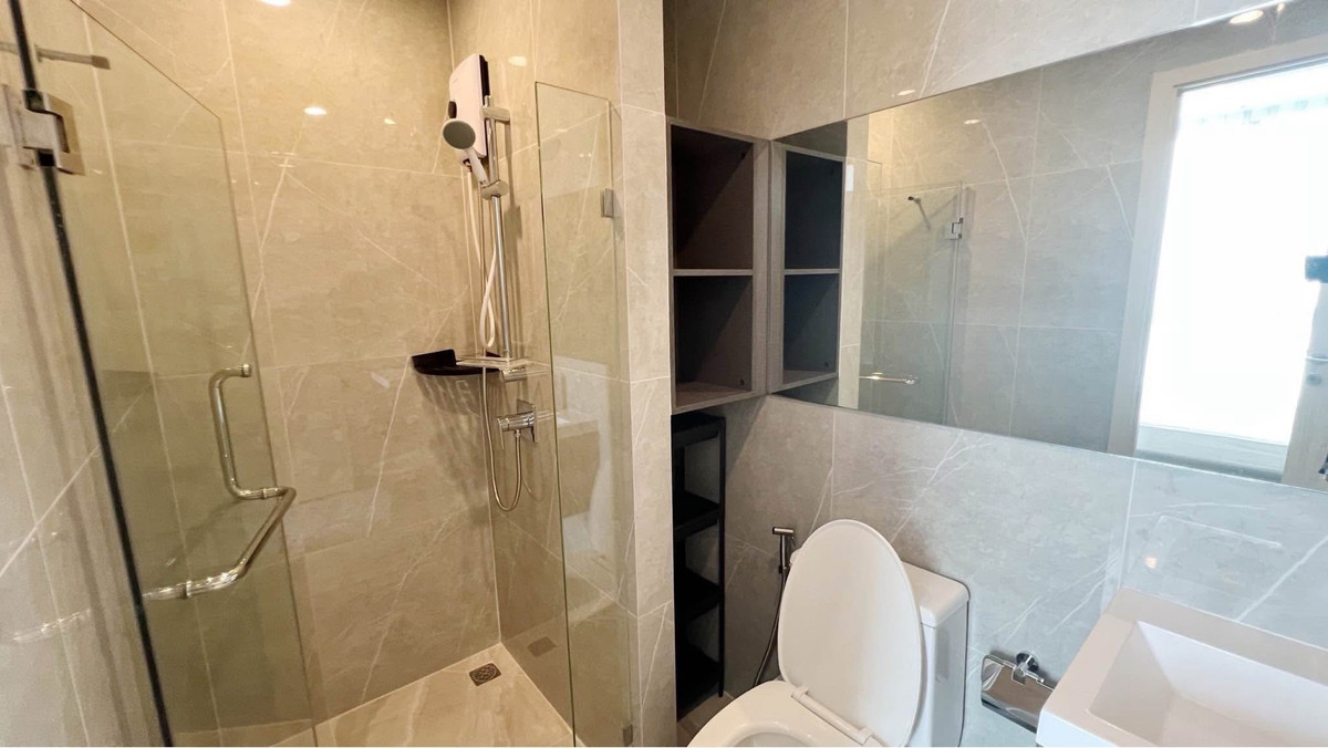 ให้เช่าคอนโดพระราม 9 เพชรบุรีตัดใหม่ RCA : ห้องใหม่ Nue District R9 26 sqm. 1 bed Building : 9 (ตึกหลัง) เช่า 18,000฿ สนใจนัดชมได้เลย 064-6696546 มินนี่   เบอร์นี้แอทไลน์ได้เลยค่ะห้องไม่สวย ทำเลไม่ดี ราคาไม่จึ้ง ไม่เอามาขายค่ะ ***#agminnie #ห้องไม่สวยทำเลไม่