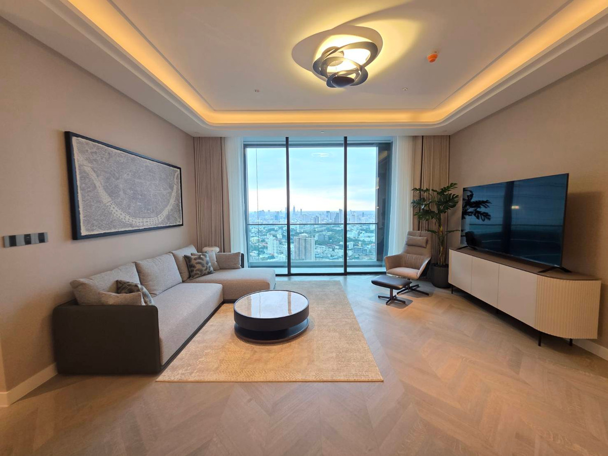 CondoWitthayu, Chidlom, Langsuan, Ploenchit : One89 Wireless: 2bed 3bath 141sqm. Sell: 75,000,000 Rent: 420,000/mth. Am: 0656199198