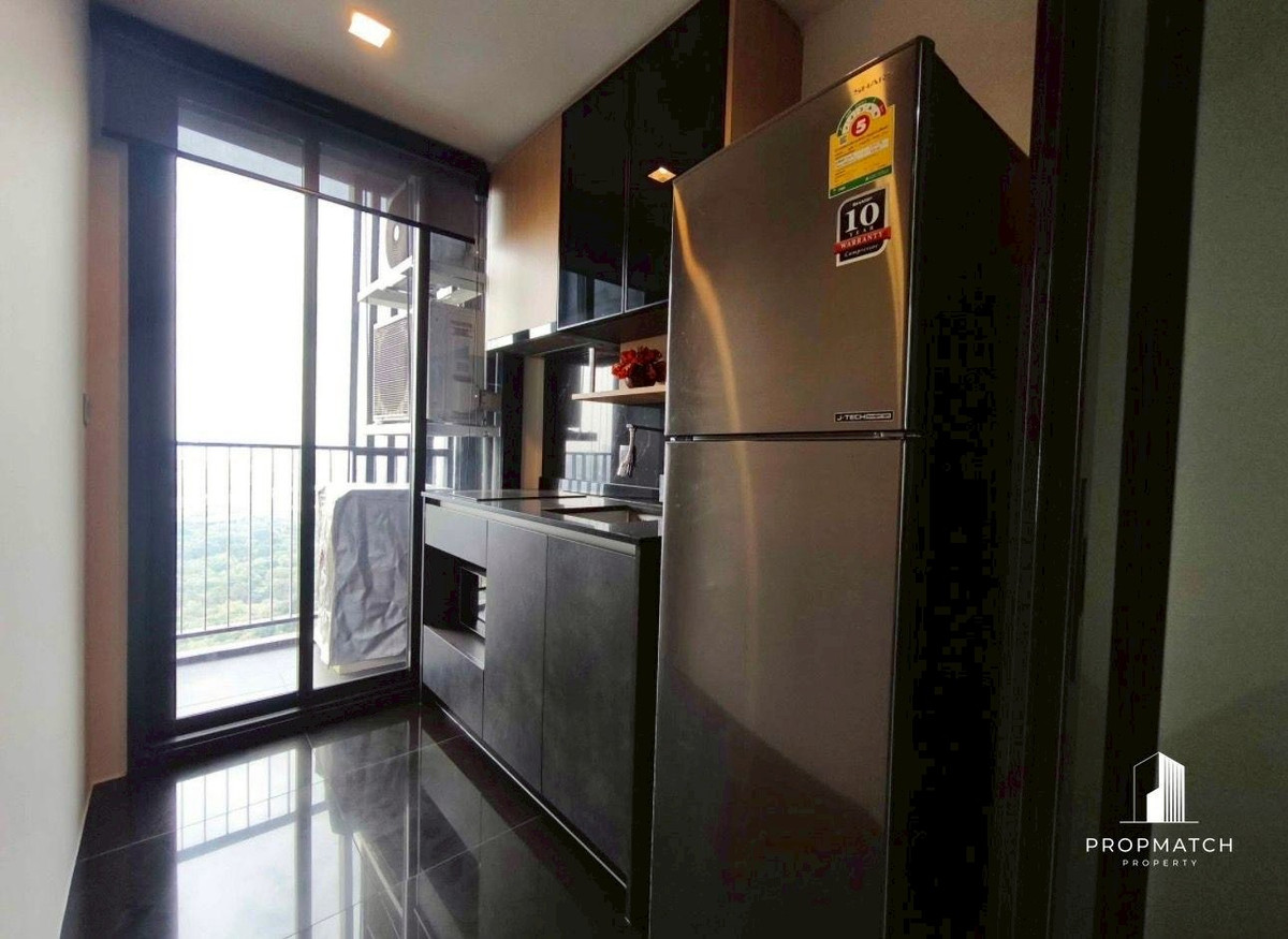 For RentCondoSapankwai,Jatujak : 🔥Hot Deal🔥The line jatujuk⚡️ Garden view⚡️ 35 Sqm Near mrt mochit 21,000 B Putter 0928895628 Line : plustor_ss