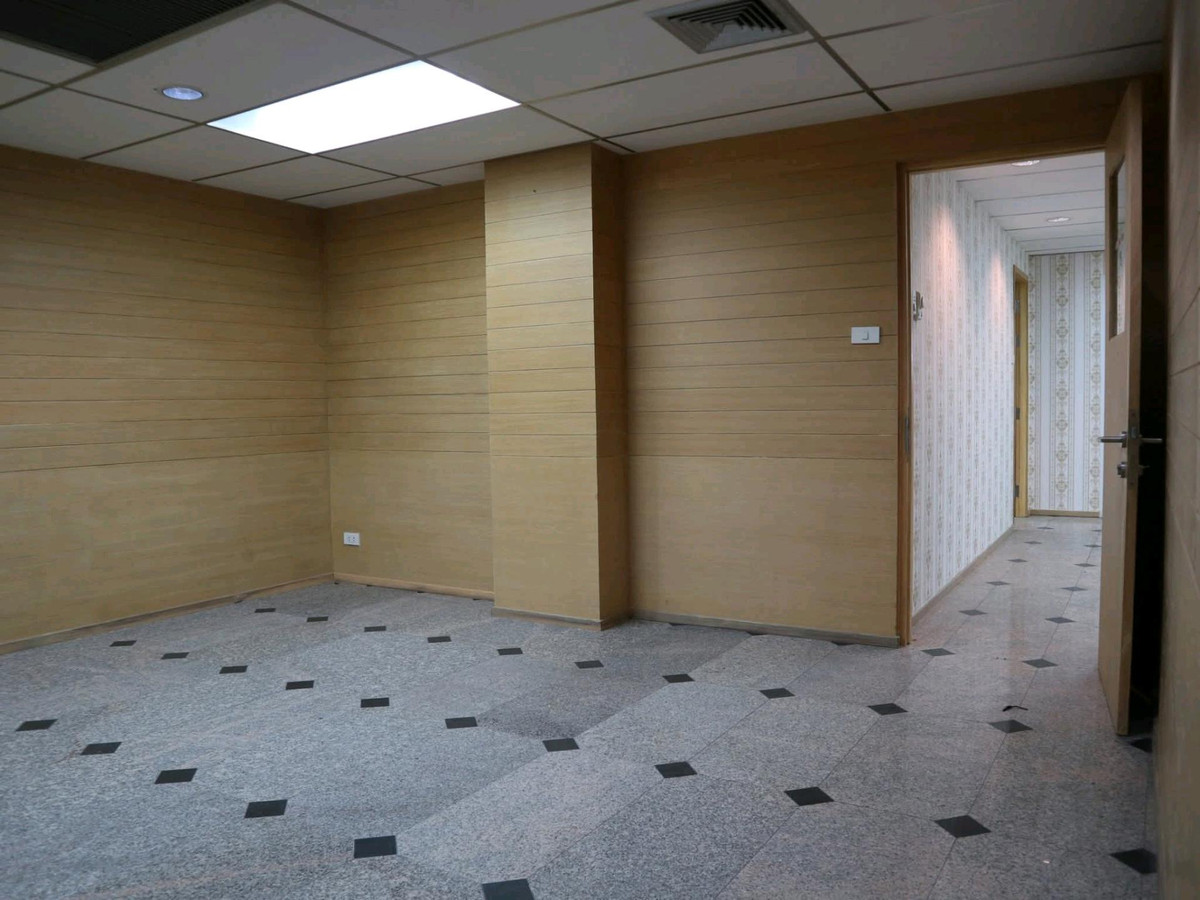 ให้เช่าอาคารพาณิชย์รัชดา ห้วยขวาง : 🏢ให้เช่า / ขาย ตึก Stand-Alone 7 ชั้น ใจกลางรัชดา — ติด MRT รัชดาภิเษก เข้าซอย 100 ม.