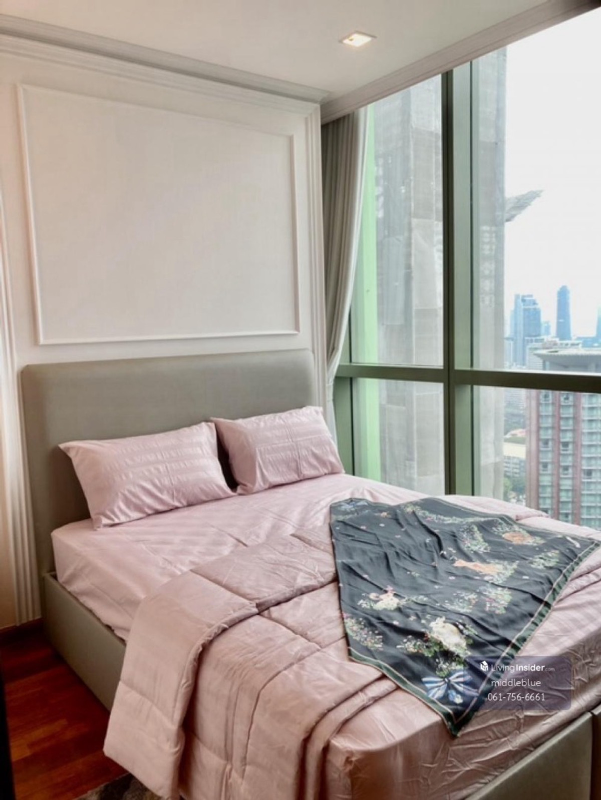 For RentCondoRatchathewi,Phayathai : For sale: 3 bedroom condo, good price in the heart of the city, Wish Signature Siam Midtown Project.