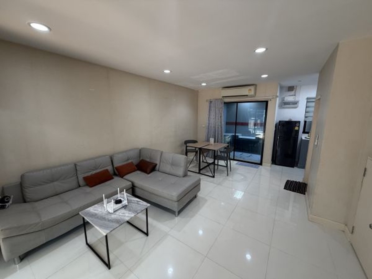 For RentTownhomeRattanathibet, Sanambinna : Townhome for rent