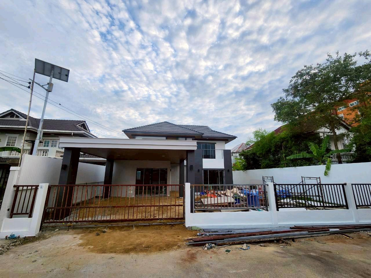 ขายบ้านรัตนาธิเบศร์ สนามบินน้ำ พระนั่งเกล้า : บ้านเดี่ยวรีโนเวททั้งหลัง ทำเลพระนั่งเกล้า