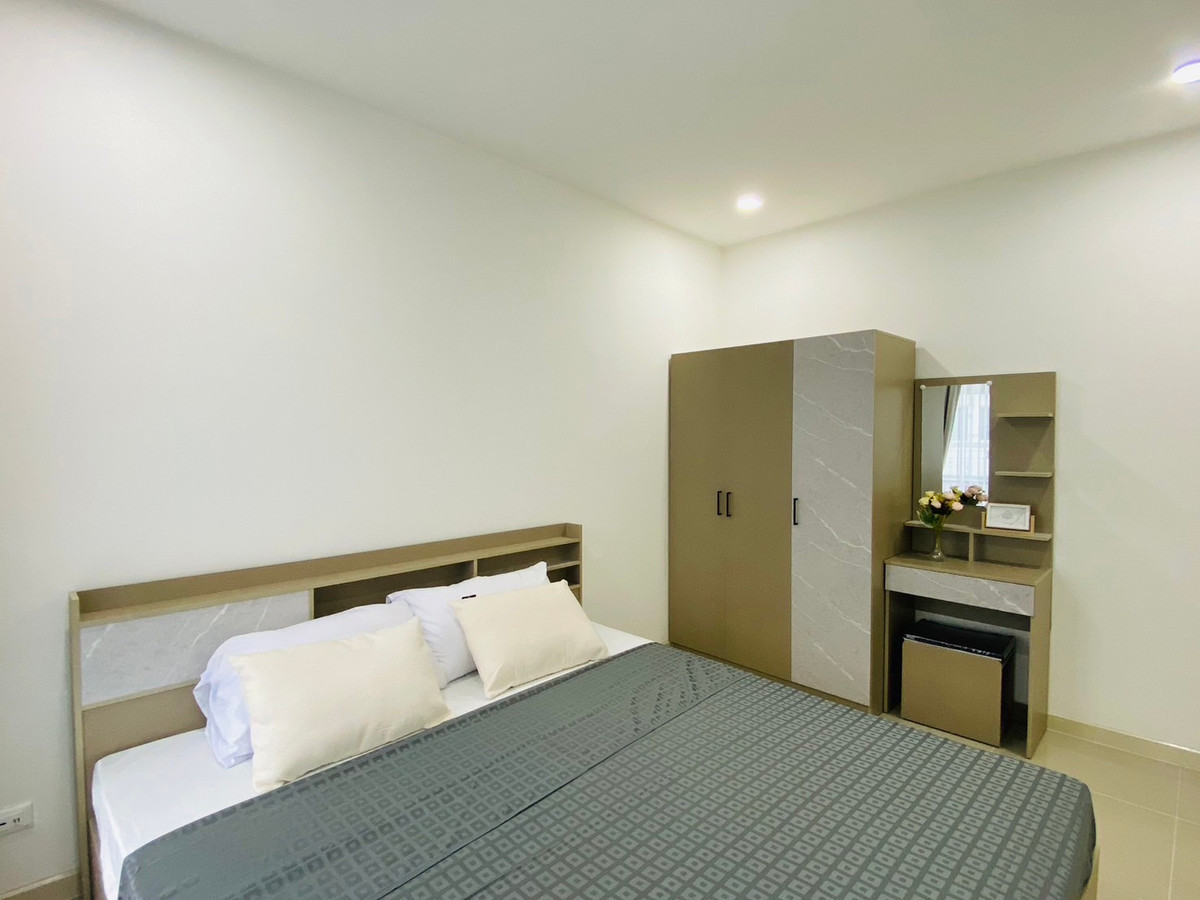 For SaleTownhomePathum Thani,Rangsit, Thammasat : “Baan Pruksa Rangsit-Bang Phun 3“ newly renovated and includes new furniture.