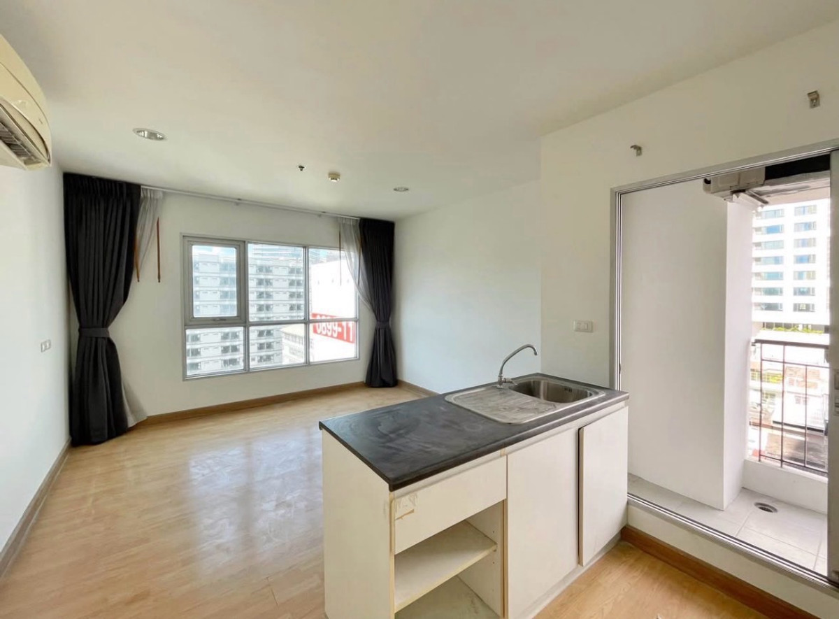 ขายคอนโดคลองเตย กล้วยน้ำไท : ขายด่วน  คอนโด Aspire พระราม 4 ขนาด 36.61 ตรม. 1 ห้องนอน 1 ห้องนั่งเล่น 1 ห้องเก็บของ ตึก A  ห้องมุม ราคา 2,850,000 ล้าน โทร 093-028-1245 id line :properagency 