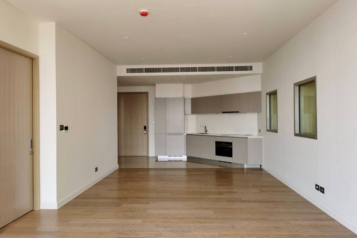 For SaleCondoWongwianyai, Charoennakor : 🔥 Sale with tenant !! Sale Empty room !! big size, high floor 29++🔥 Code C20221205347..........Magnolias Waterfront Residences Iconsiam, 1 bedroom, 1 bathroom, Partly furnished, Special Deal!!📣📣