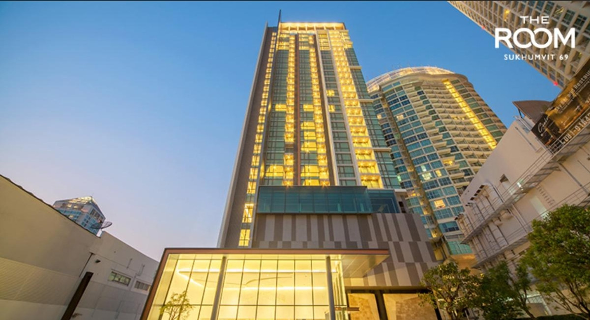 For SaleCondoOnnut, Udomsuk : ✨ For Sale: The Room Sukhumvit 69 Condo ✨ 💰 Only 4,490,000 THB