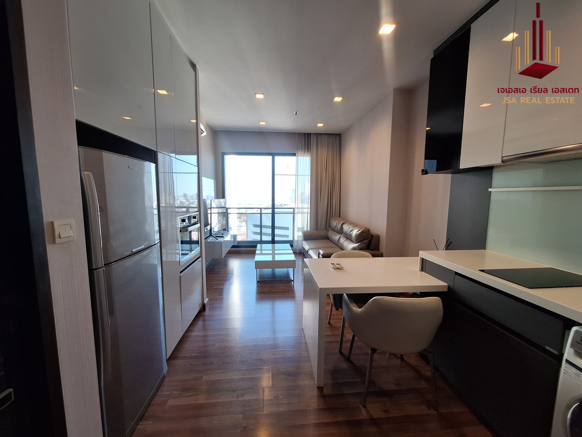 ให้เช่าคอนโดรัชดา ห้วยขวาง : ✨ IVY Ampio✨   ราคา 25,000 บาท 