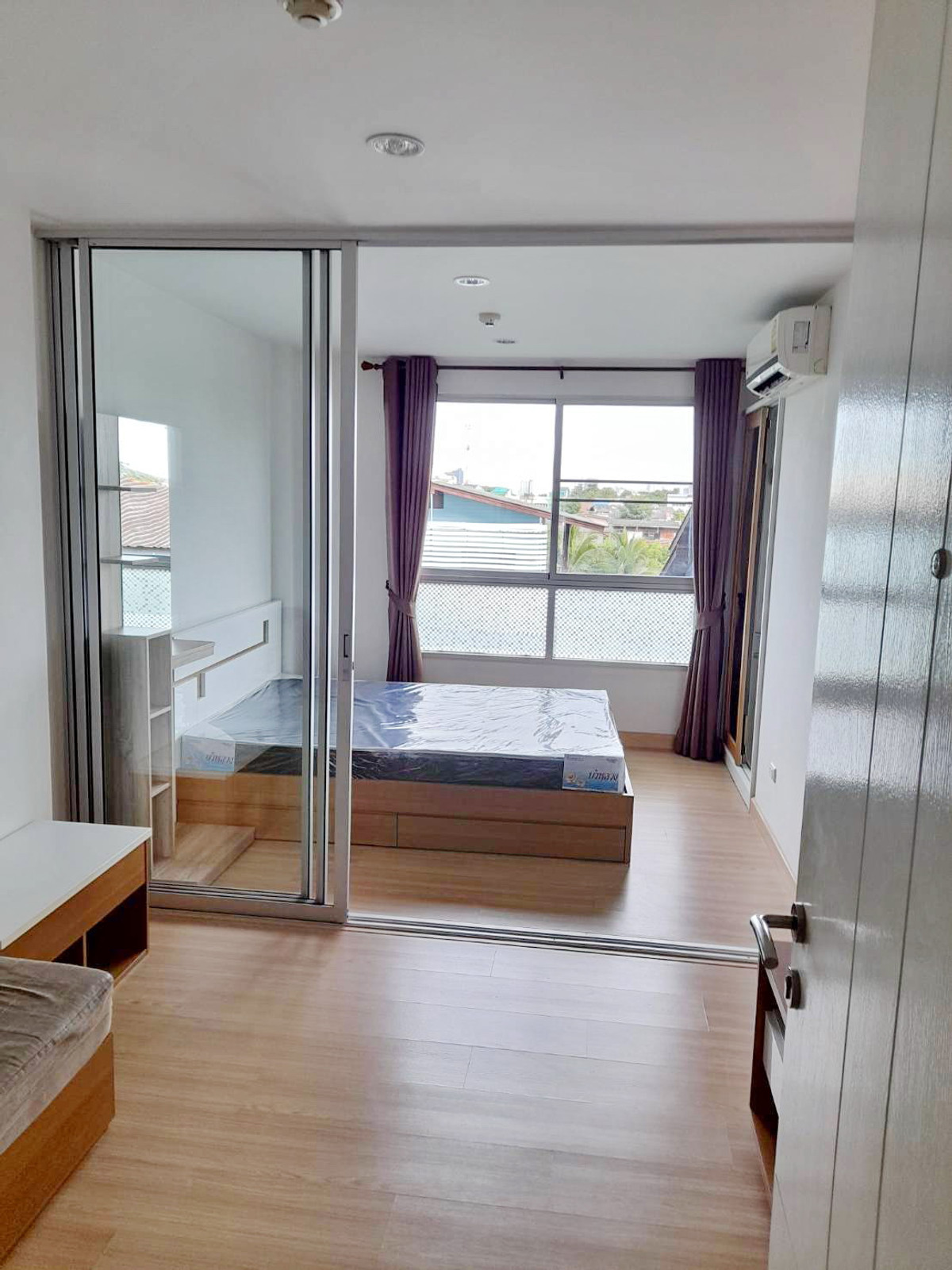 ให้เช่าคอนโดบางแค เพชรเกษม : ให้เช่า คอนโด นิช ไอดี บางแค  มีเครื่องซักผ้า