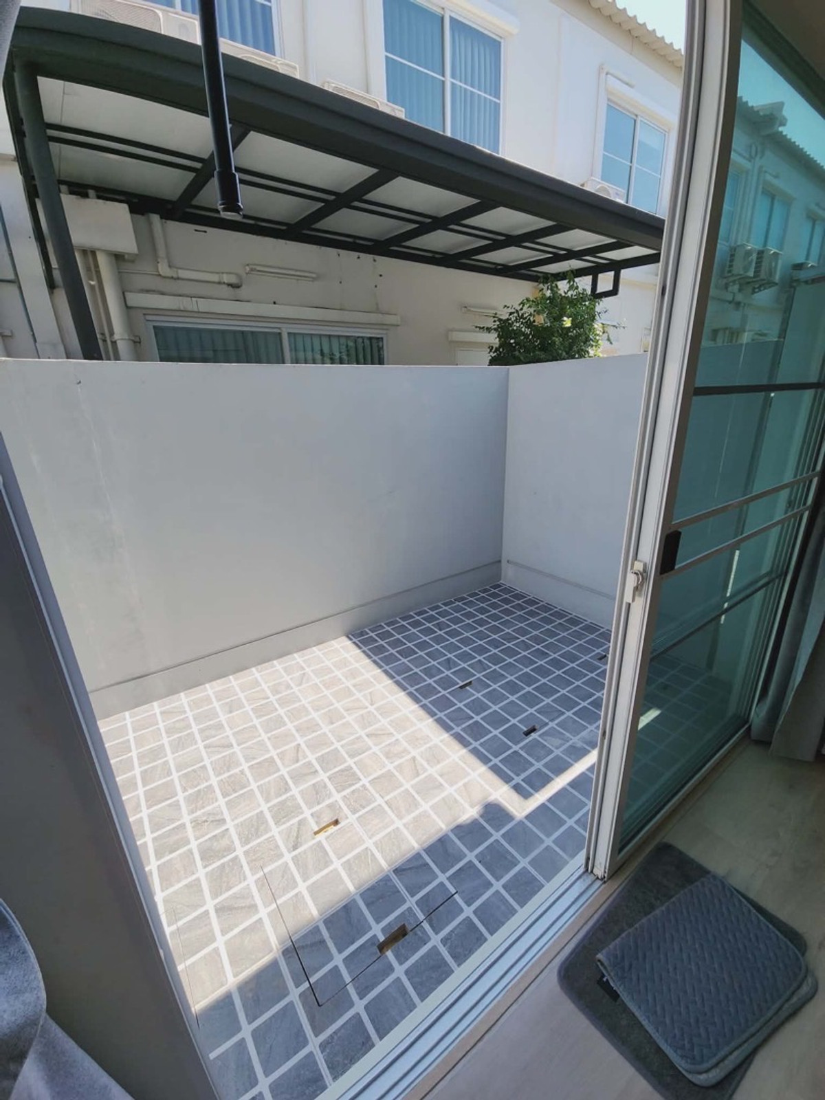 ให้เช่าทาวน์โฮมบางนา แบริ่ง ลาซาล : 💥ForRent💥Indy4 Bangna KM.7 🏡 Near Mega Bangna only 5 mins 🐶🐱 Pet Friendly* Ready to move in 🌟 Fully Furnished 🌟